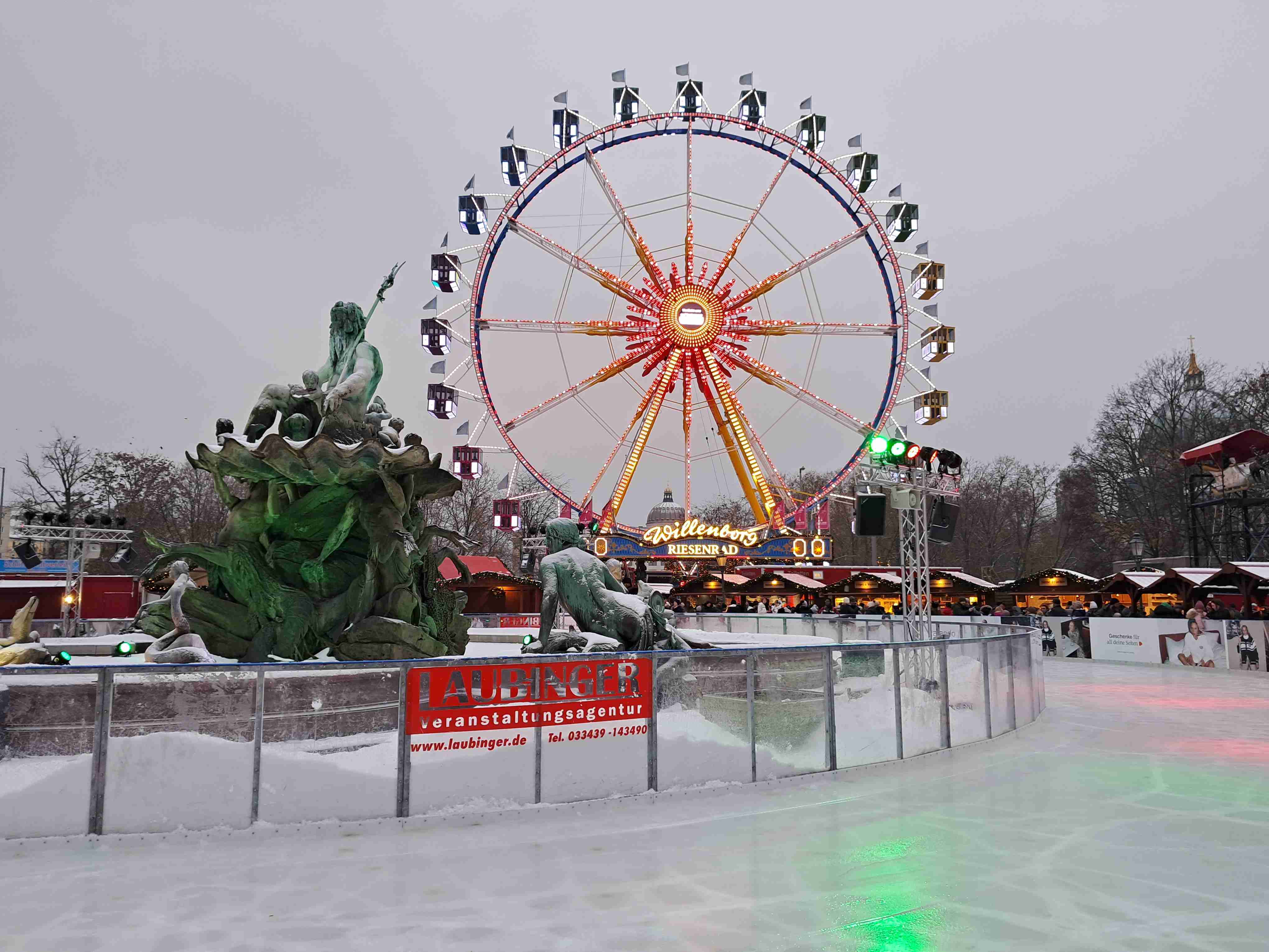 Alexanderplatz Chrmistmas Ice Rink